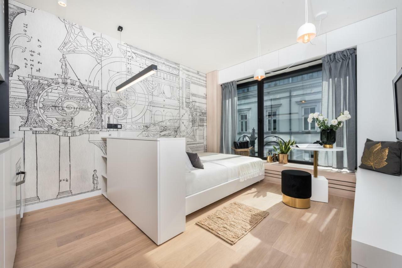 White Room Pilsudskiego 1 Kraków Exteriör bild